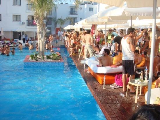 Hotel de apartamente Tsokkos Holidays 2*